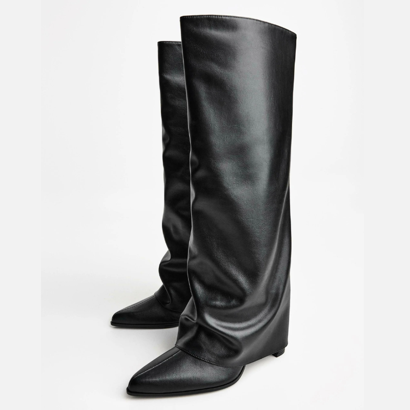Botas de cano alto em couro sintético