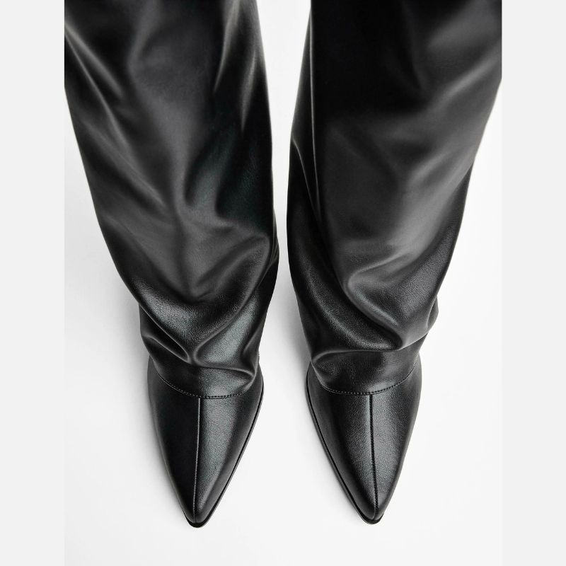 Botas de cano alto em couro sintético